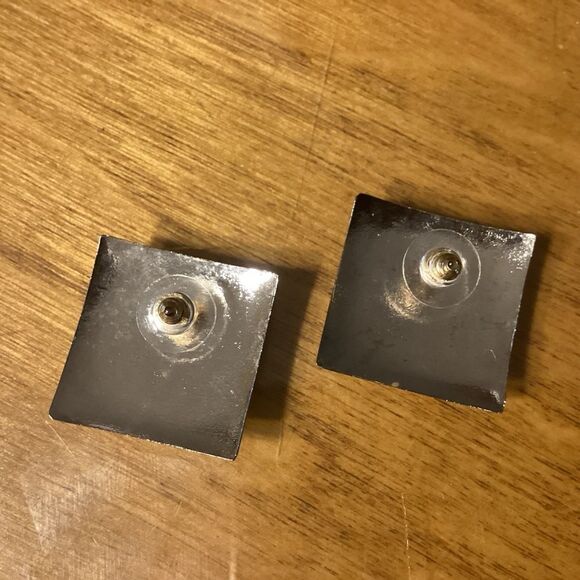 Light weight Hammered Silvertone Square Pierced Earrings - Picture 6 of 7